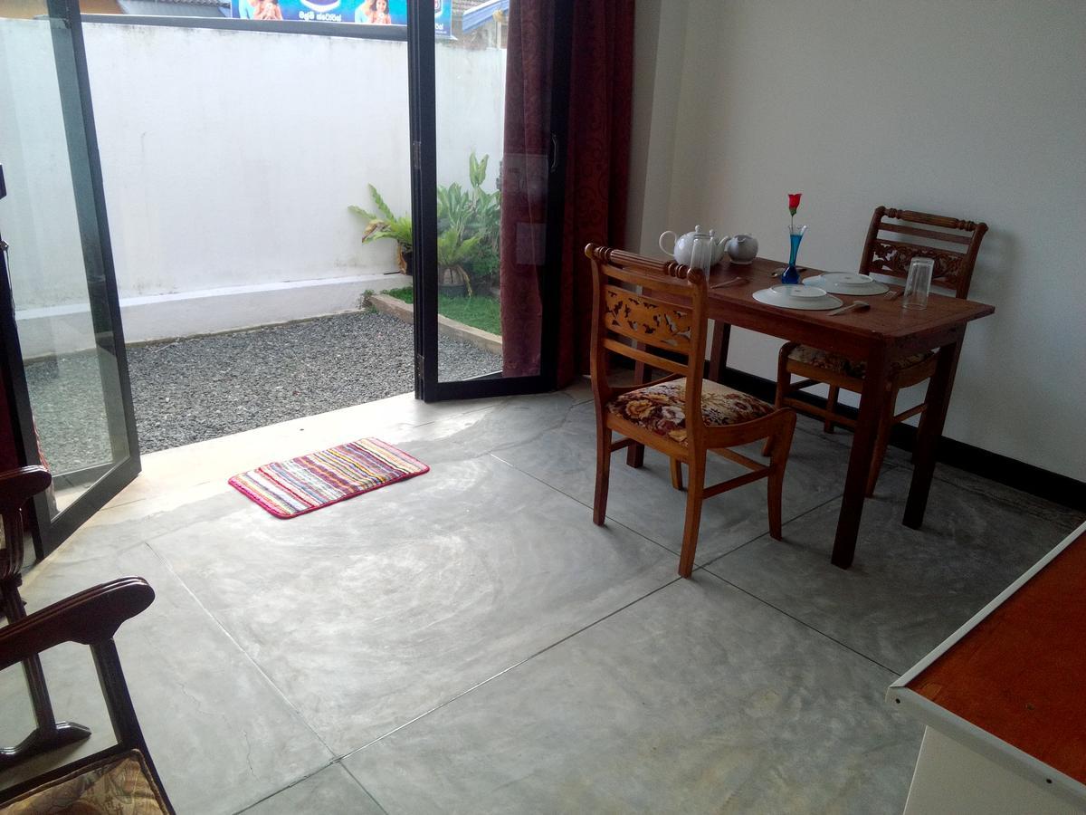 Villa Maleena 히카두와 외부 사진